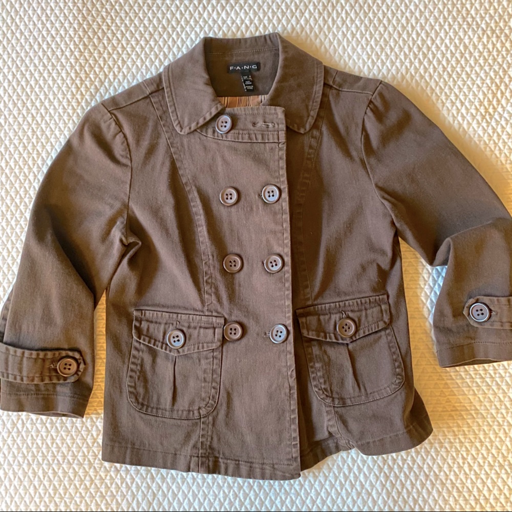 Fang Cropped Jacket